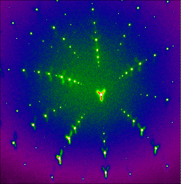 Laue Pattern single crystal UO2 covered by three variants of U3O7 (quadratic expansion 3% along a*,b* and c*)